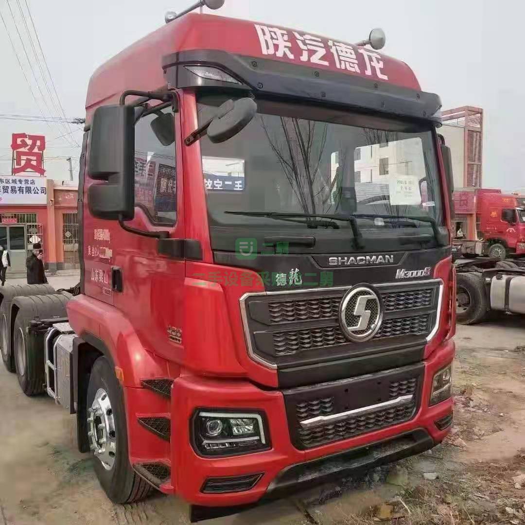 出售一臺德龍M3000S牽引車430馬力