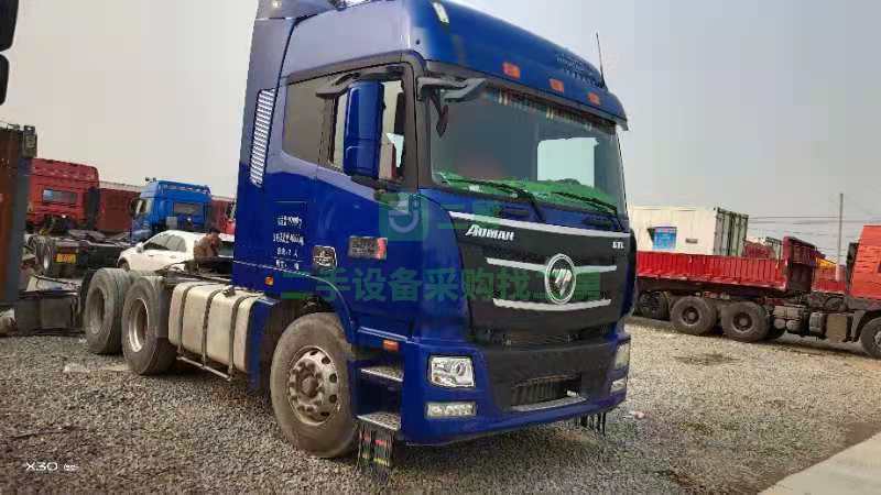 出售17年6月份歐曼GTL牽引車460馬力