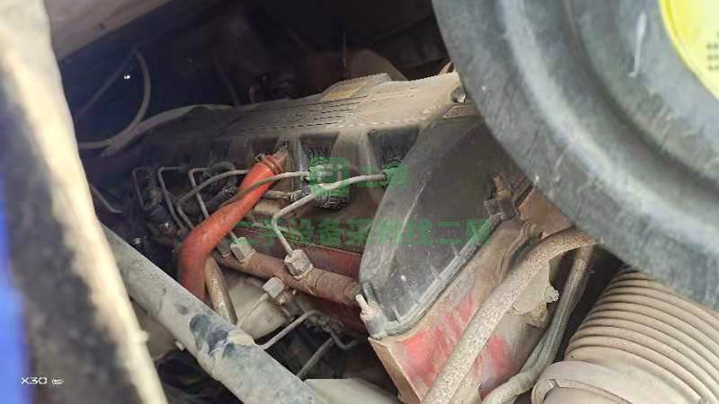 出售17年6月份歐曼GTL牽引車460馬力