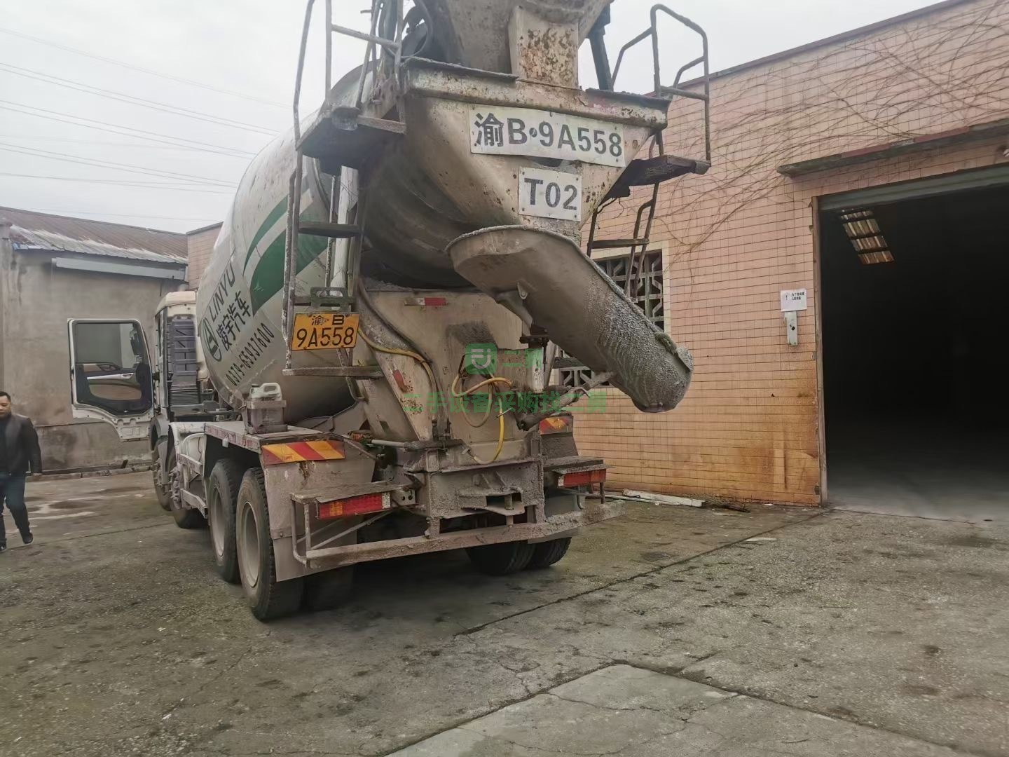 出售6臺17年精品輕量化大12方豪沃T5G攪拌車