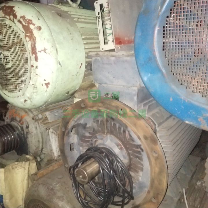 出售二手七成新的3－100KW電機