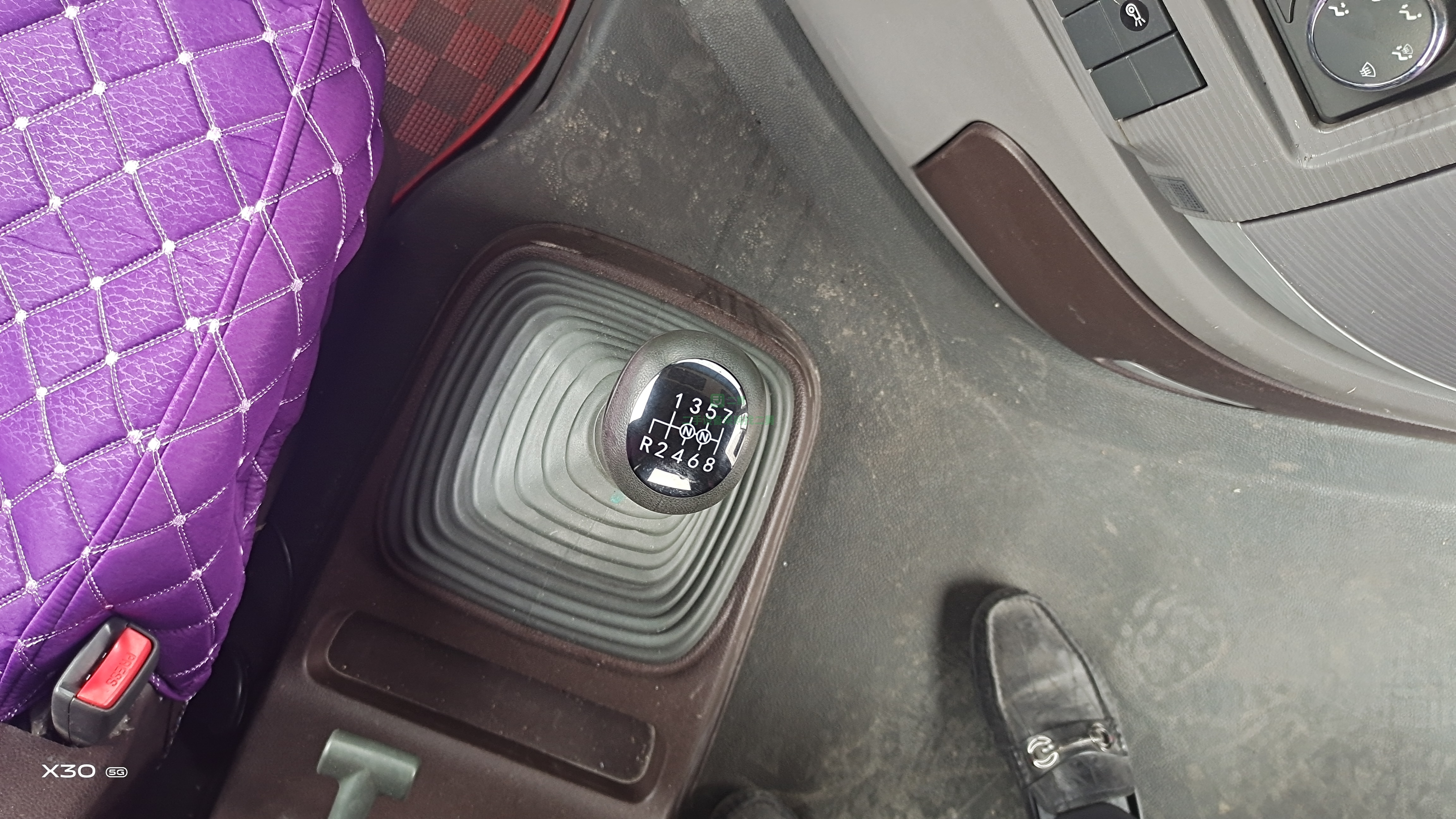 出售2019年東風旗艦牽引車