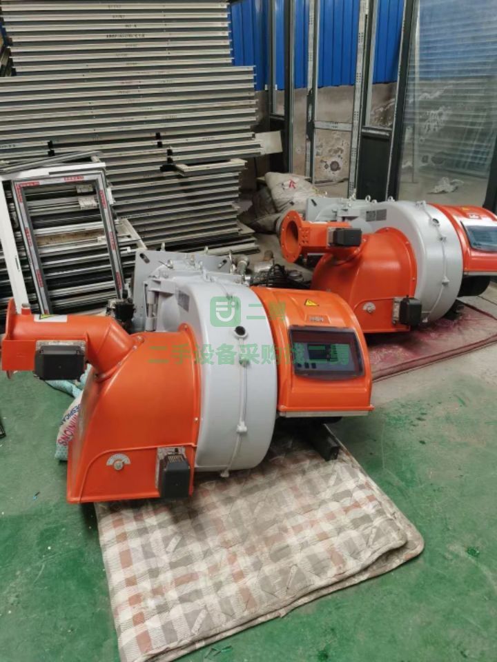 河北出售二手九成新的意大利百德低氮燃燒機