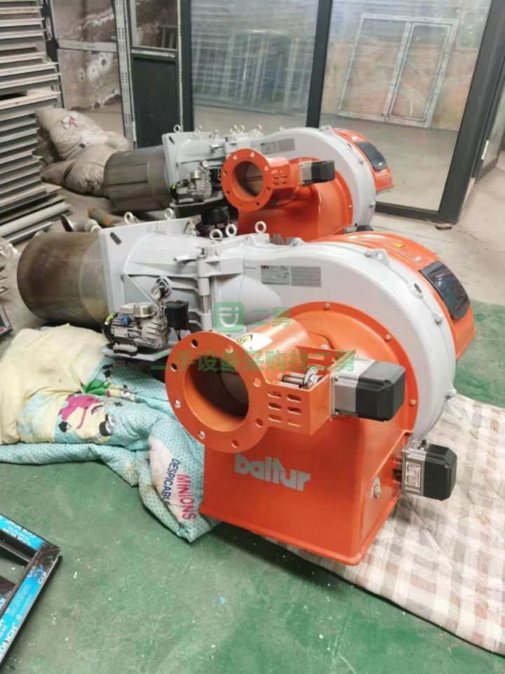 河北出售二手九成新的意大利百德低氮燃燒機