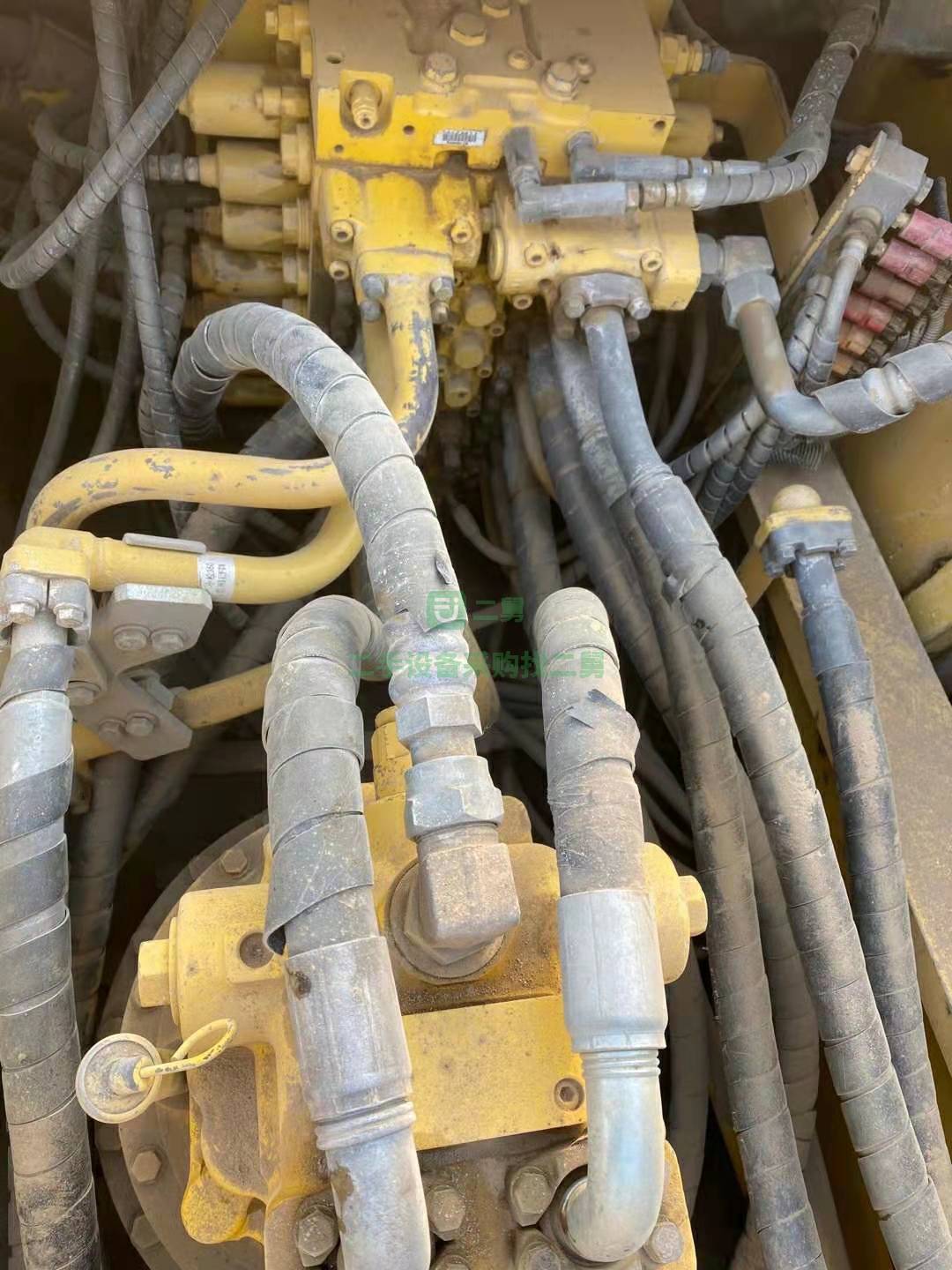 出售14年小松360-7挖掘機土方個人機