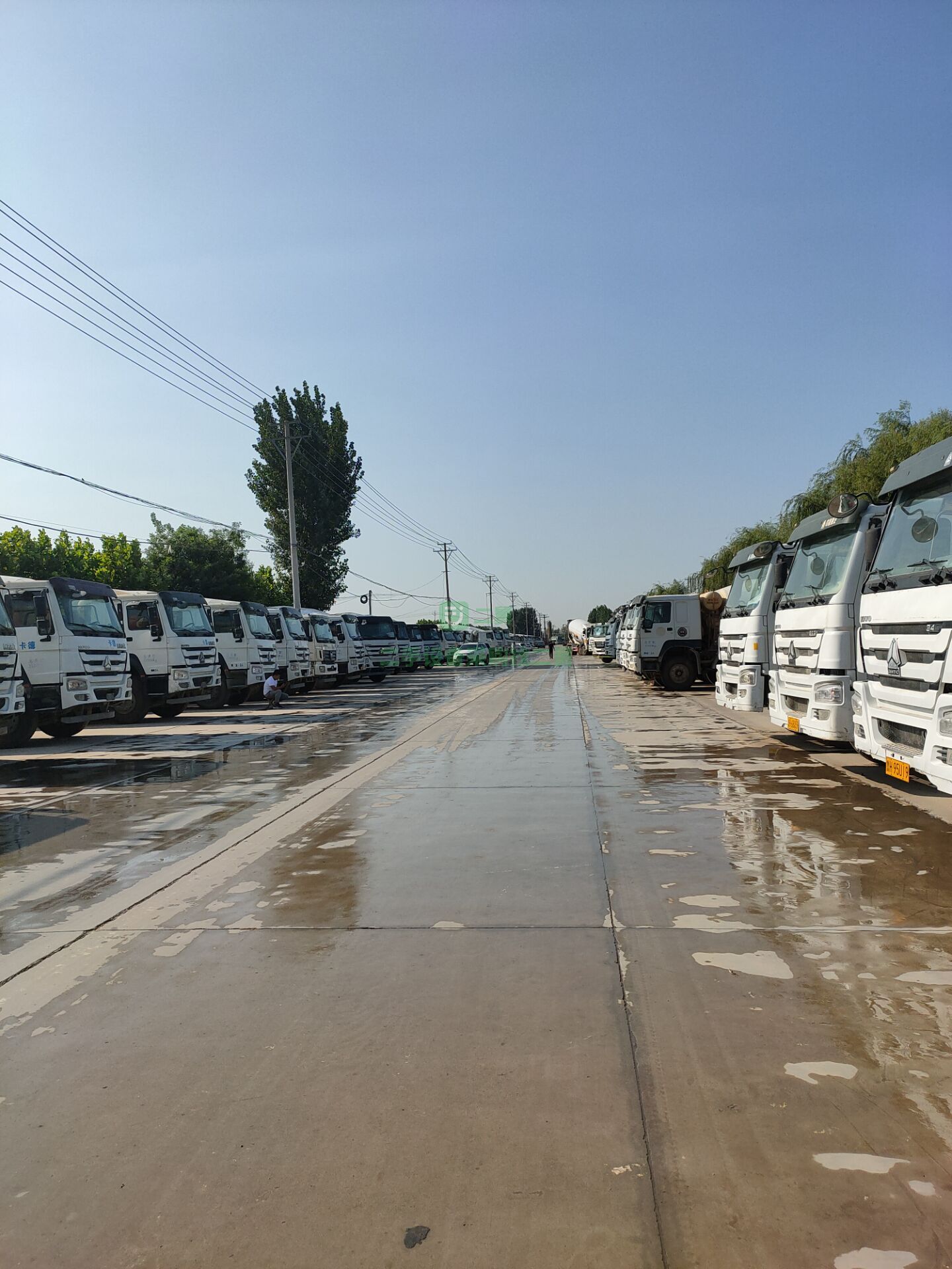 便宜出售二手豪沃前四后八攪拌罐車20立方車況好手續齊全