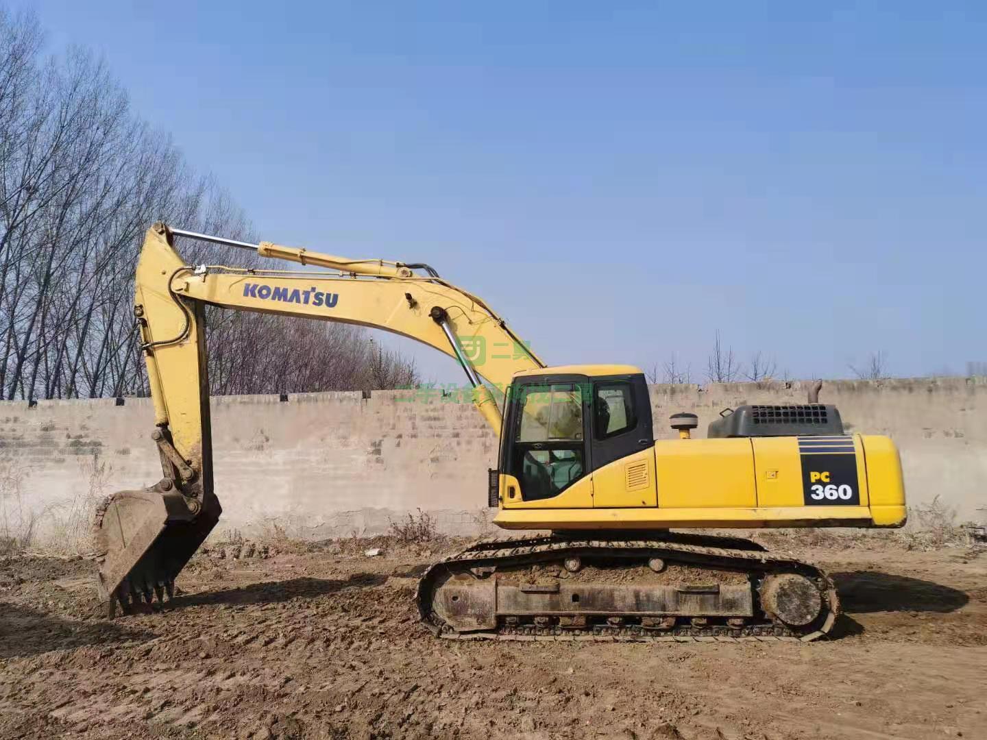 出售13年小松360-7挖掘機全車原版油漆