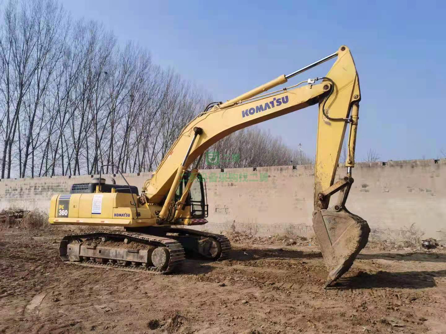 出售13年小松360-7挖掘機全車原版油漆