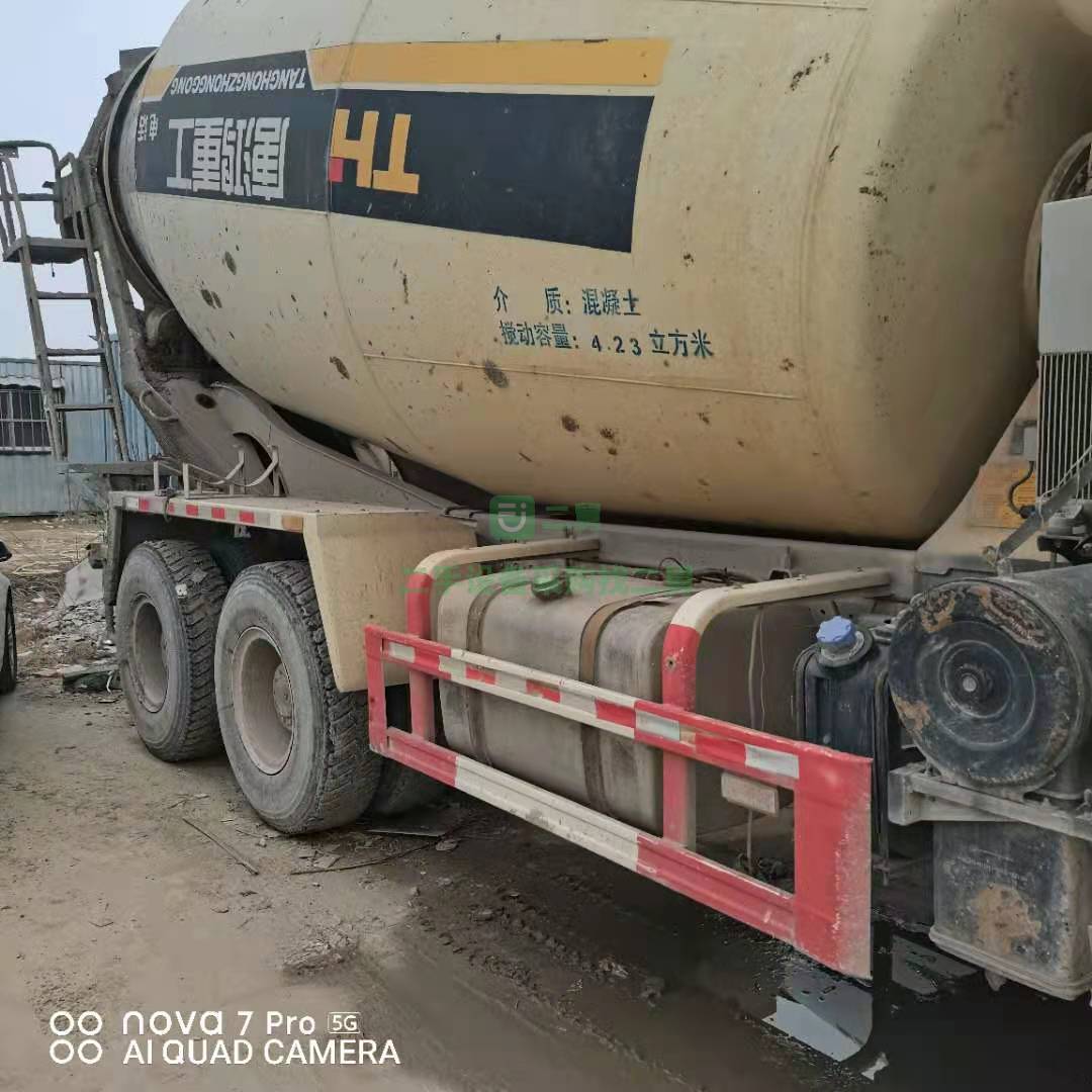 出售一臺16年歐曼唐鴻上裝攪拌車
