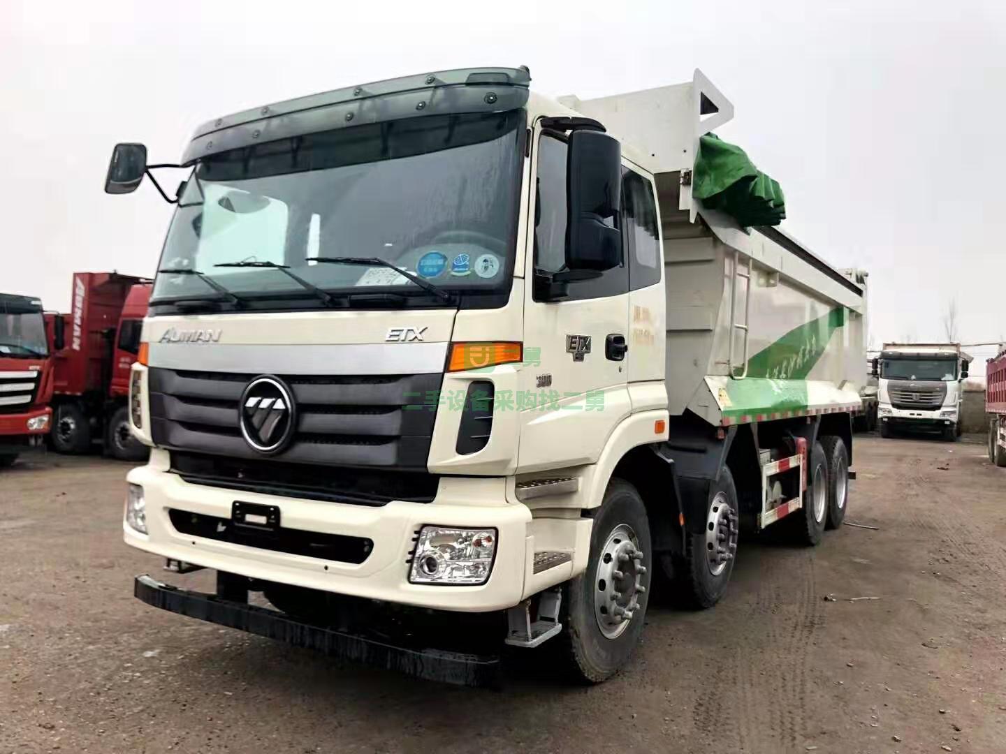 出售一臺純新車環保白原車環保篷布自卸車，輕型歐曼