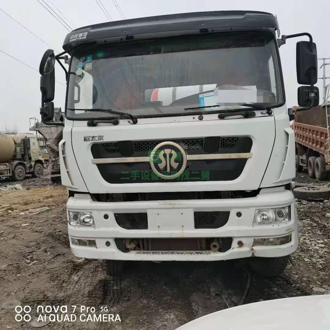 出售一臺17年斯太爾輕量化攪拌車 340馬力