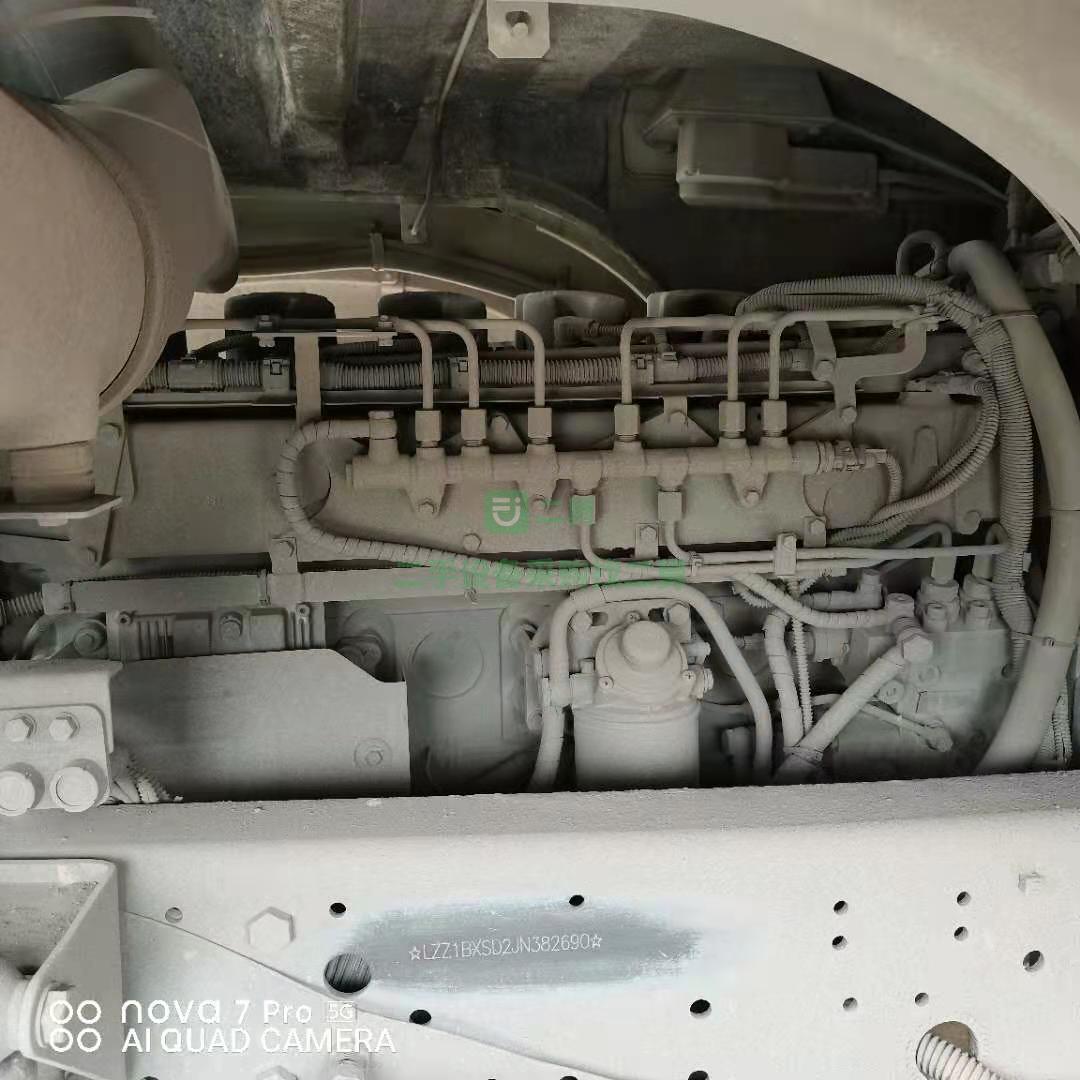出售一臺18年豪沃大20方瑞江罐攪拌車