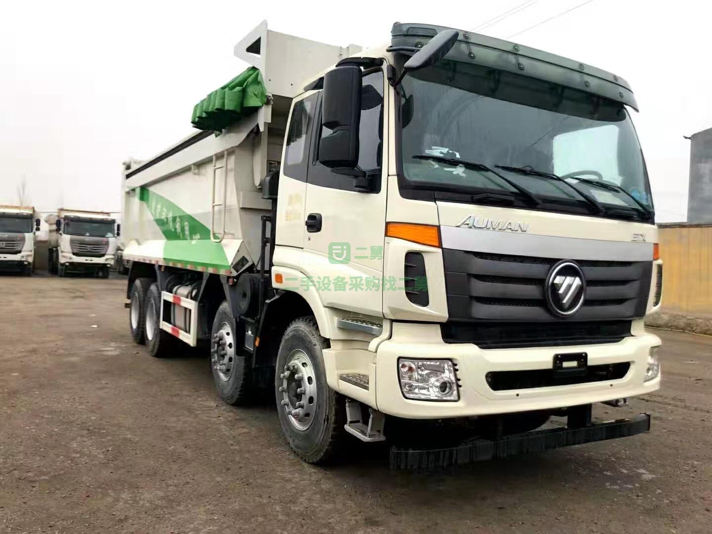 出售一臺純新車環保白原車環保篷布自卸車，輕型歐曼