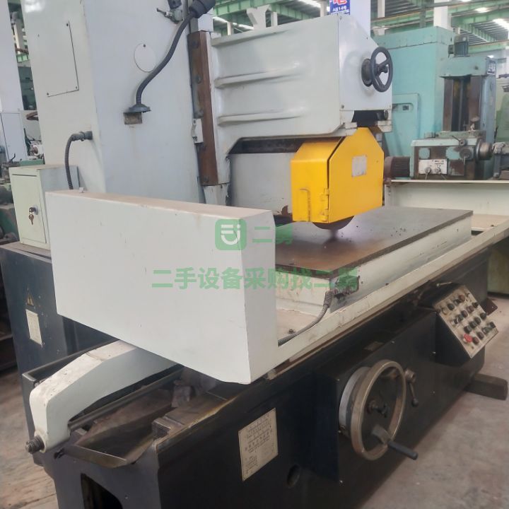 出售八成新的云南M7163平面磨床