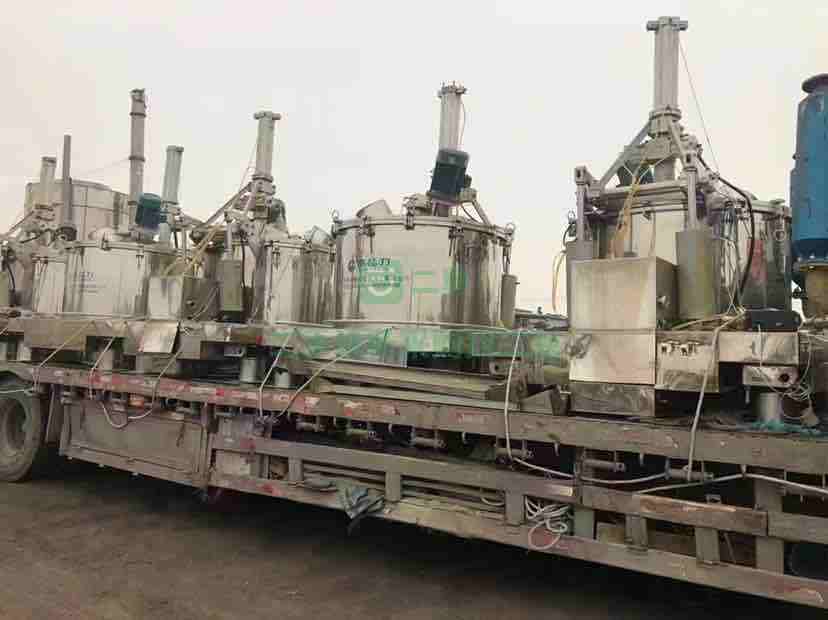 出售二手九成新的1250型刮刀離心機