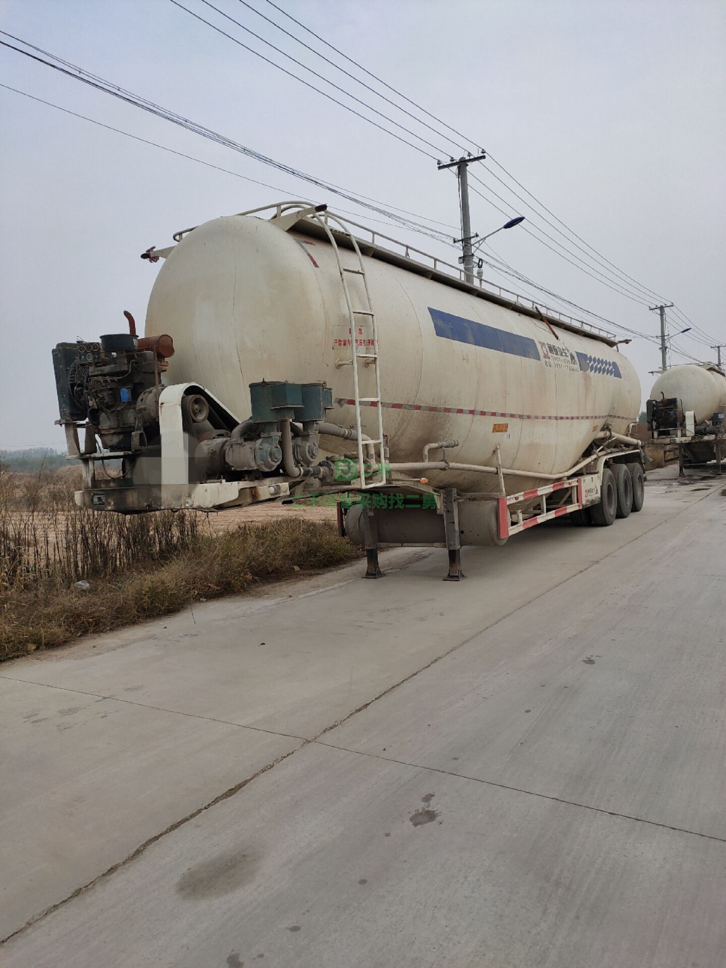 出售二手陜汽德龍后八輪攪拌罐車20立方車況好可以分期