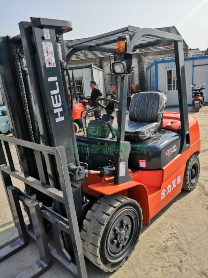 安徽出售二手九成新的精品合力叉車