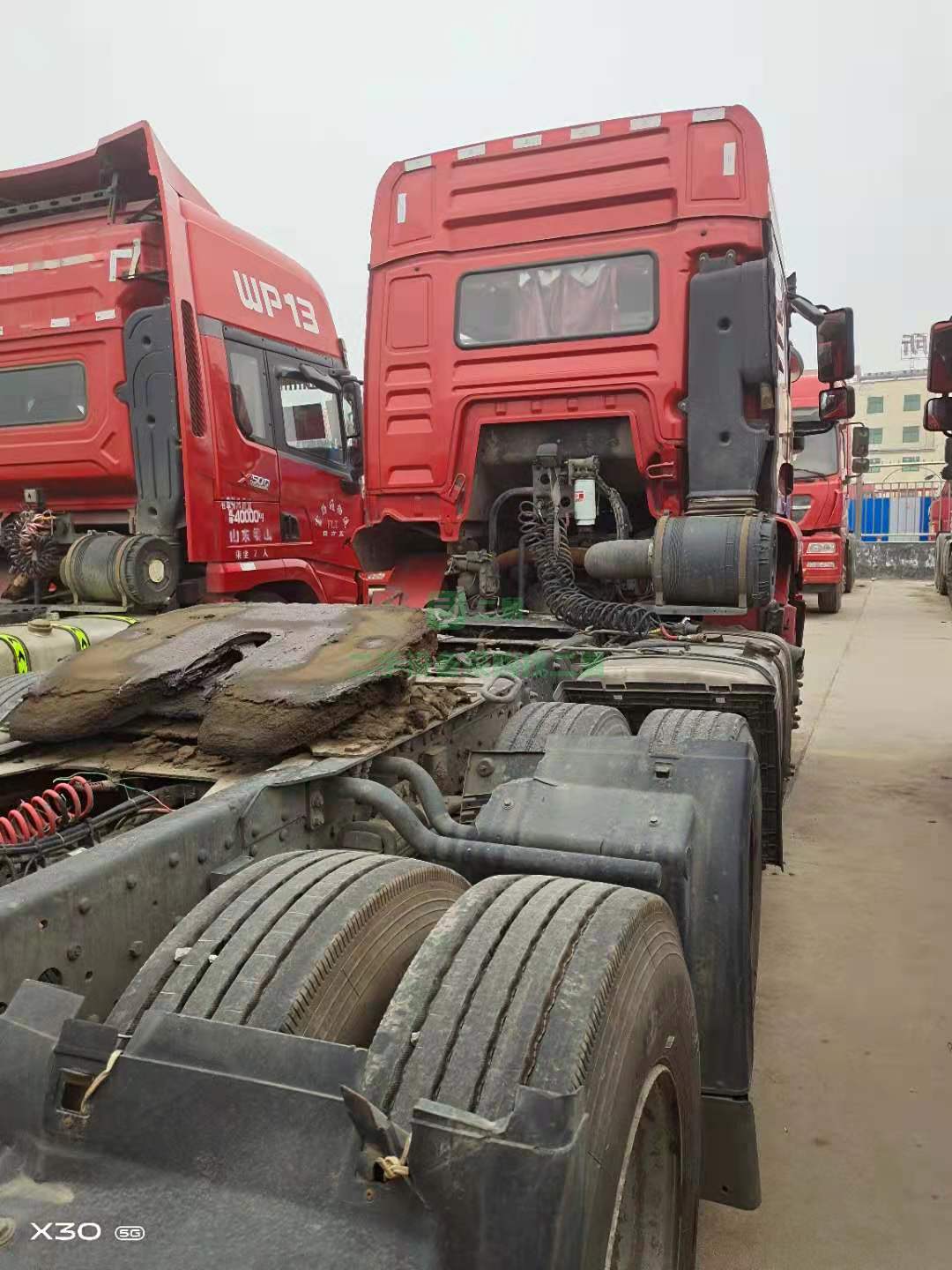 出售德龍新M3000牽引車18年7月份400馬力