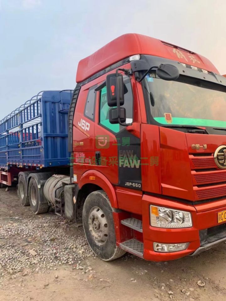 江西出售二手的解放J6國五550馬力濰柴發動機半掛車