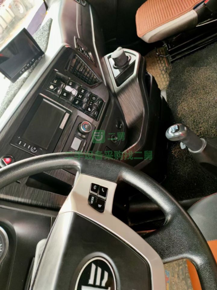 江西出售二手九成新的解放JH6500馬力濰柴發動機半掛車