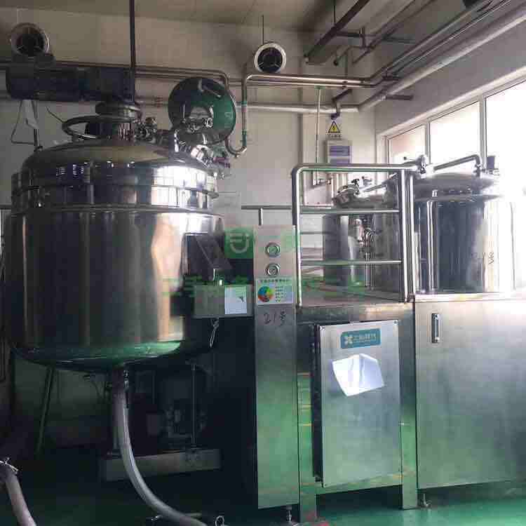 出售二手19年的真空乳化機