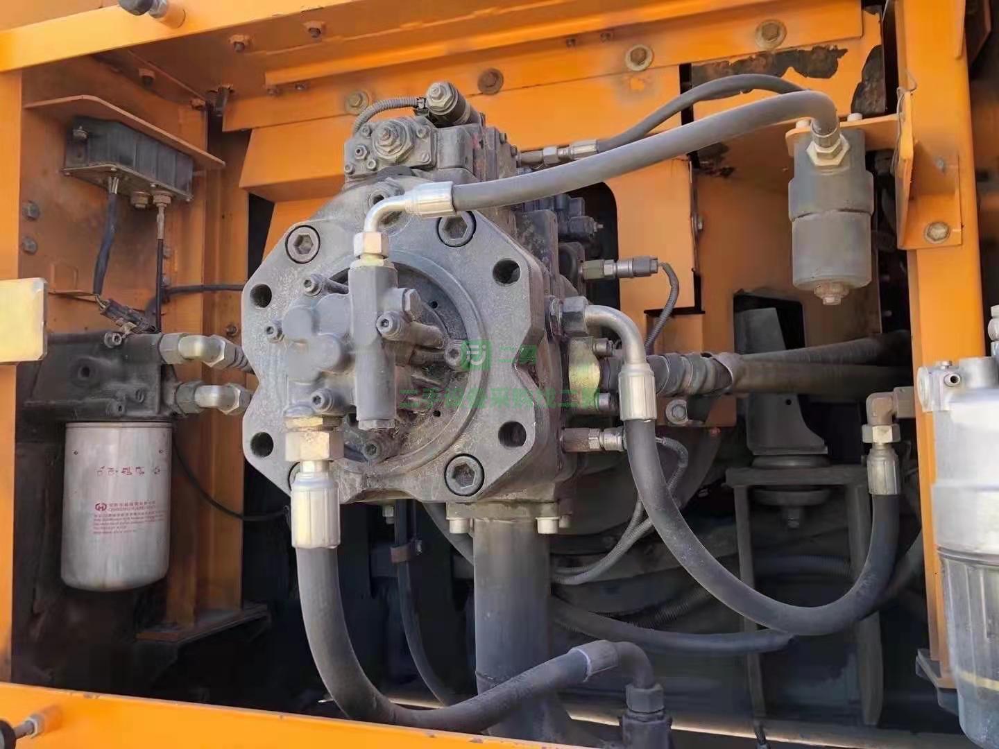 出售一臺13年305/9挖掘機，真車試表