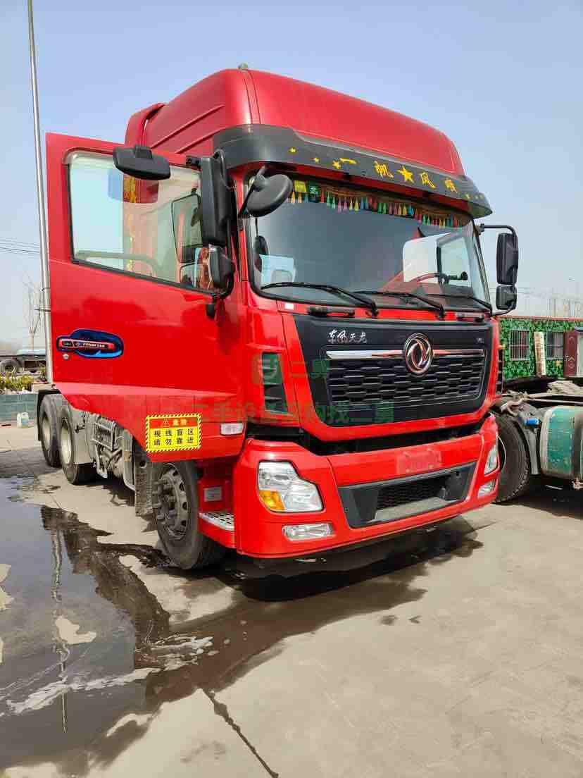 出售19年5月上戶天龍KL450馬力雷諾發(fā)動(dòng)機(jī)牽引車，前二后三板簧，輕體車