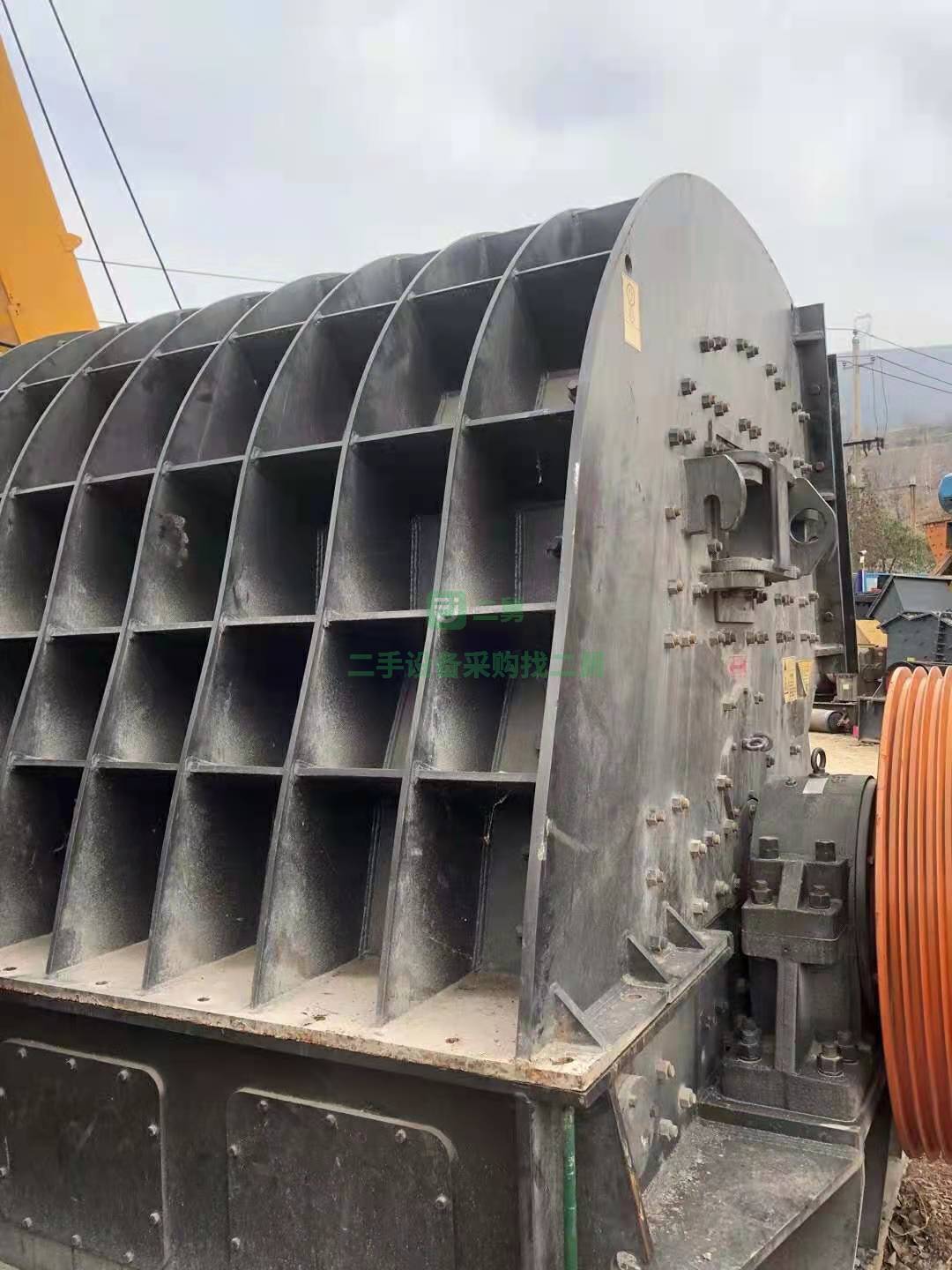 出售一臺新鄉鼎力1622重錘破碎機，配備雙250千瓦電機