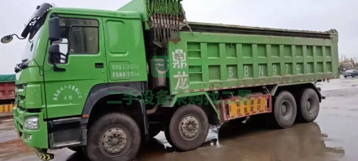 出售二手九成新的豪沃19年國五自卸車