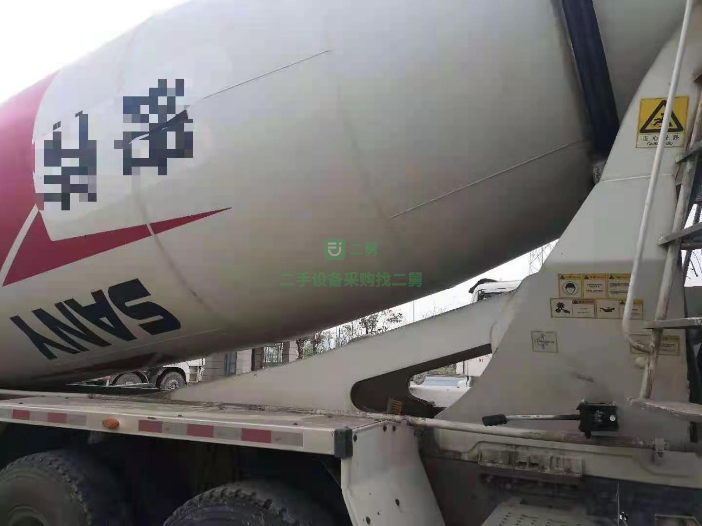 出售一臺(tái)18年底三一大20方攪拌車(chē)，380馬力