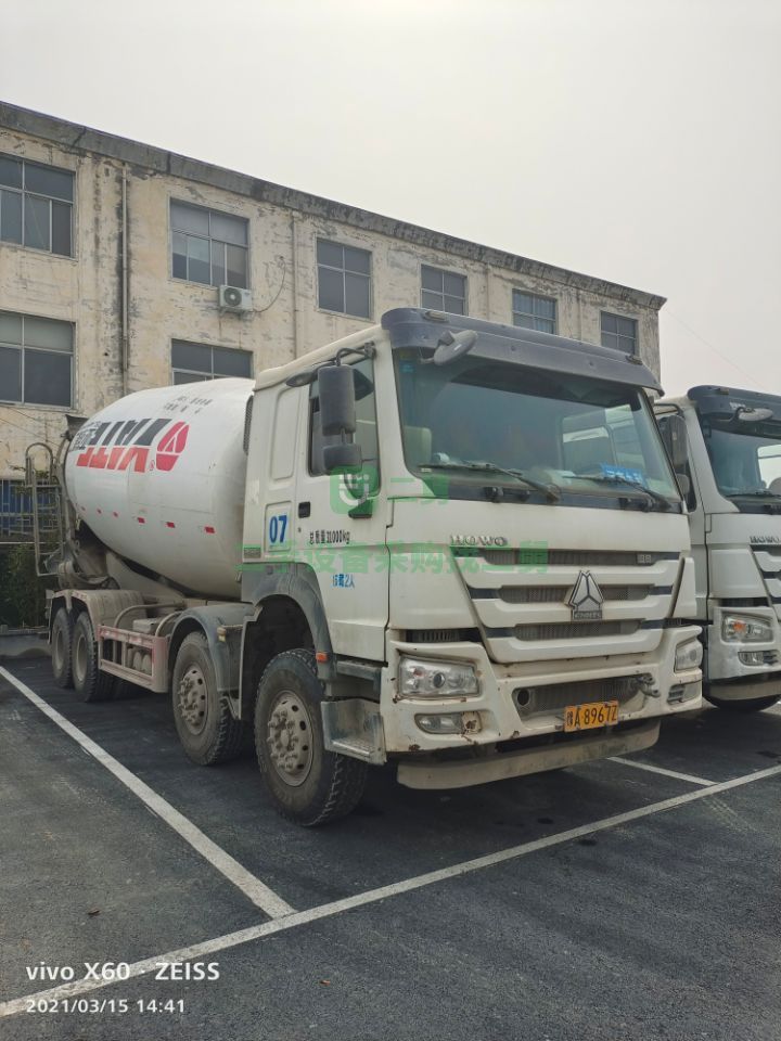 出售二手的國五豪沃大二十方攪拌車