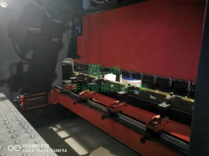 江蘇出售二手的愛克4米56s系統折彎機