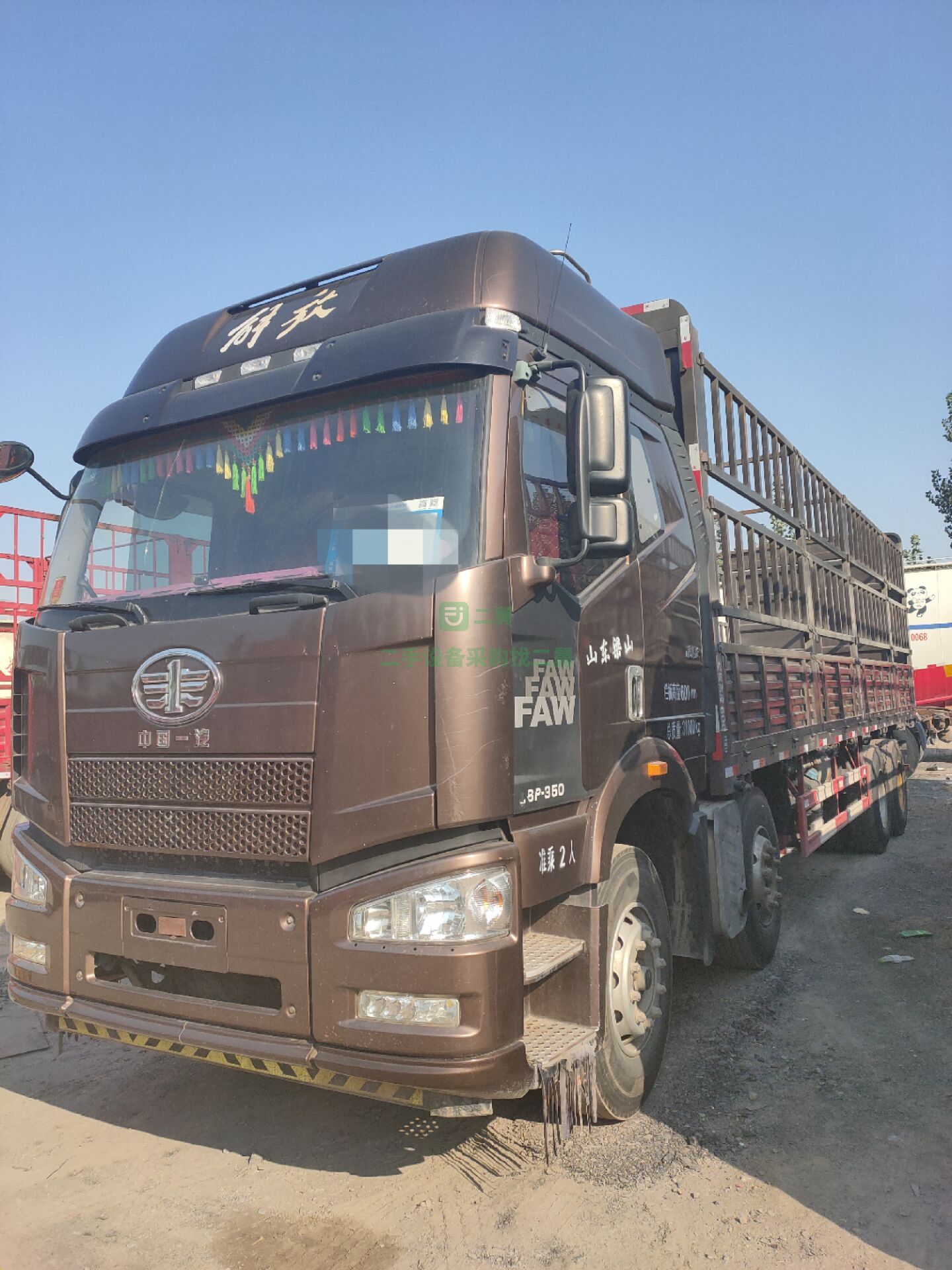 出售二手解放j6雙驅二拖三運輸牽引車