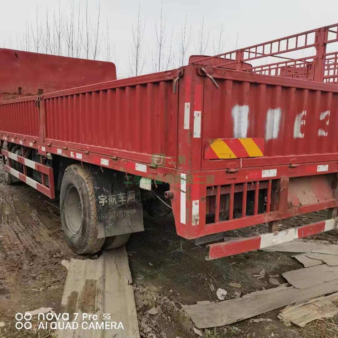 出售一臺19年的國五乘龍L3貨車，170馬力