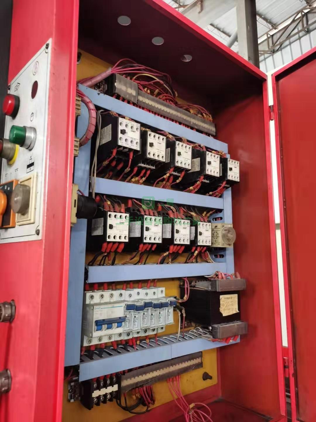 出售一臺上海一鍛80T/3200折彎壓力機