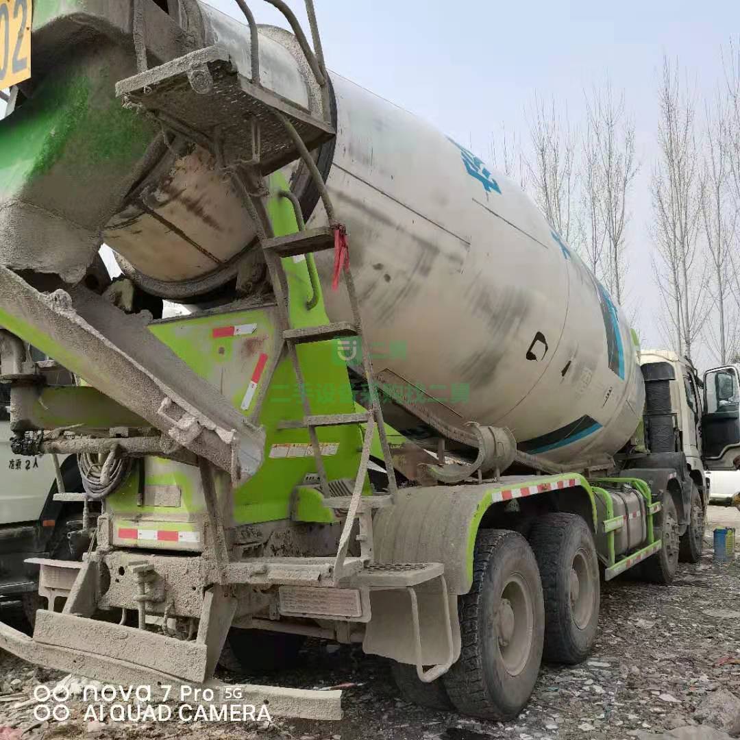 出售一臺17年國五歐曼大20方攪拌車，濰柴375馬力