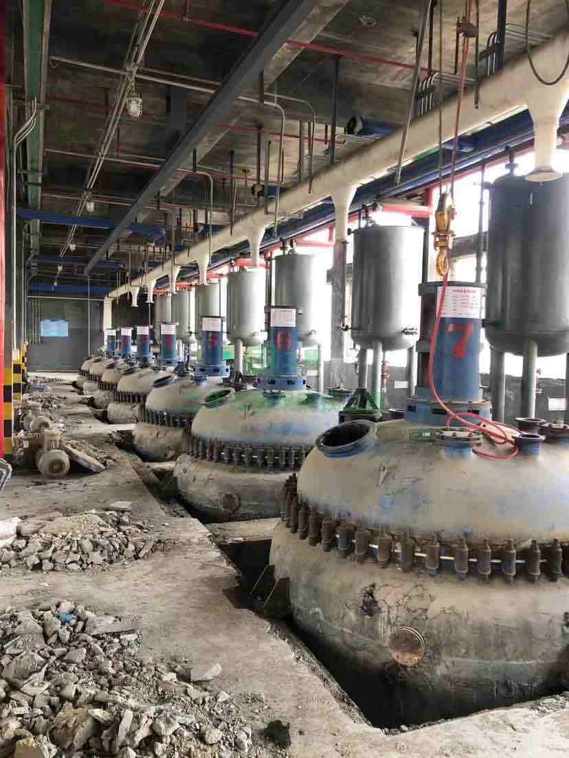 山東出售江蘇揚陽產8噸全新搪瓷反應釜