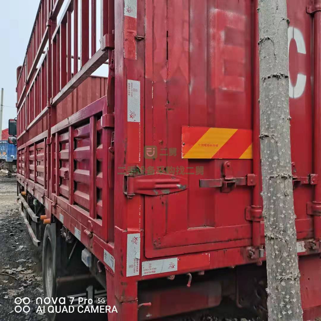 出售一臺17年國五解放J6L貨車，四缸180馬力