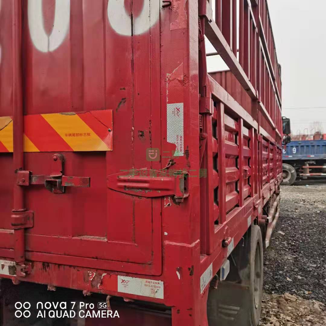 出售一臺17年國五解放J6L貨車，四缸180馬力