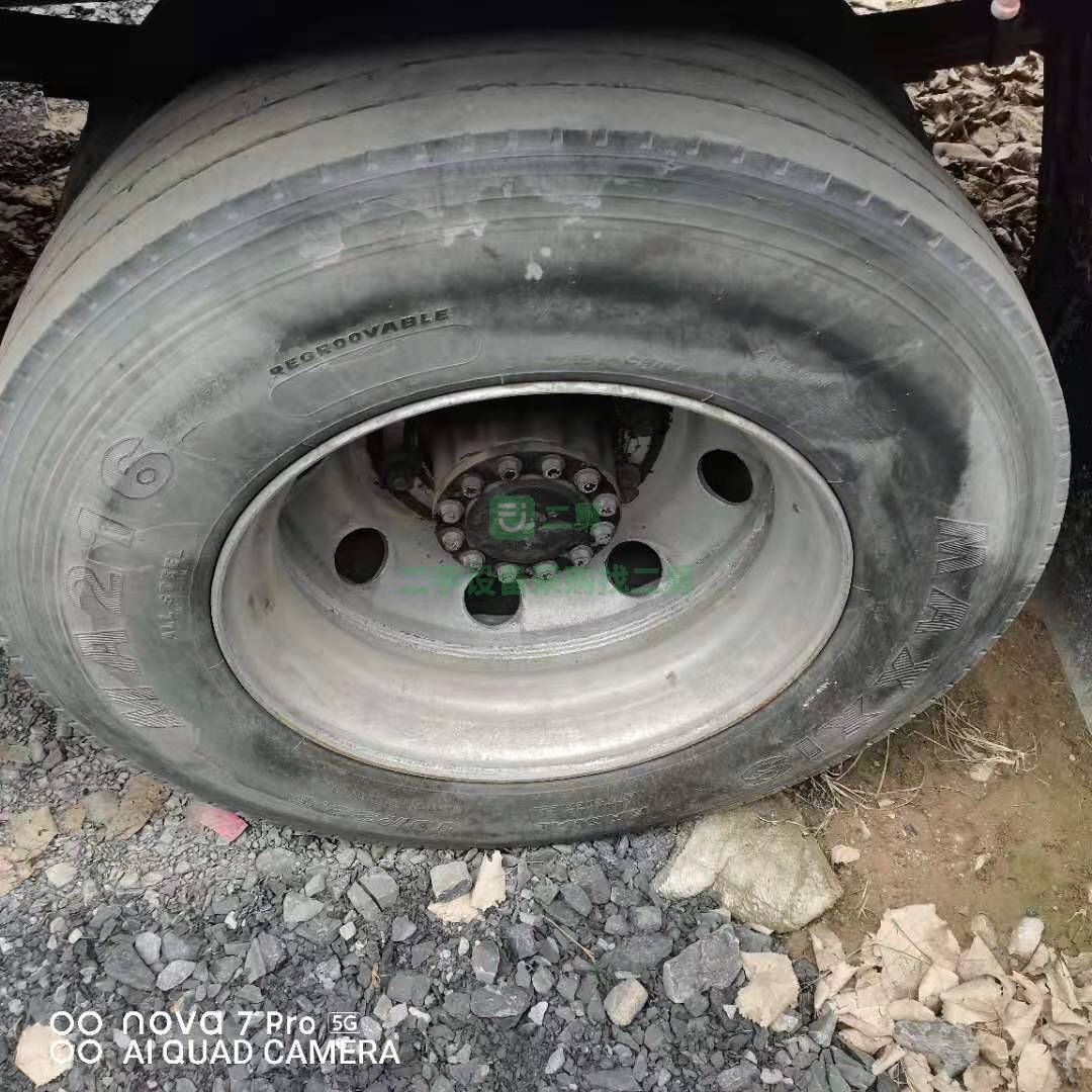 出售一臺17年國五解放J6L貨車，四缸180馬力