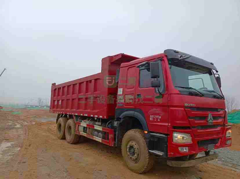 出售國五2020年5月重汽380大箱6米自卸車，舊車的價格新車的品質