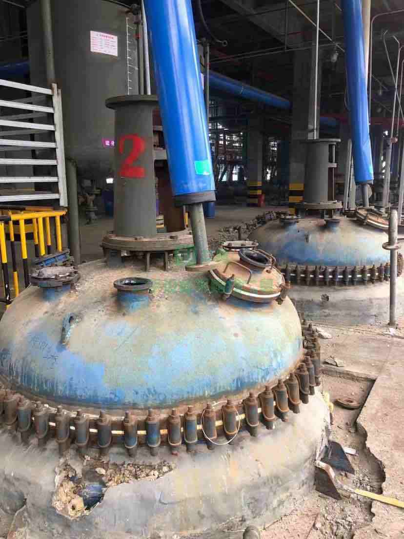 山東出售江蘇揚陽產8噸全新搪瓷反應釜