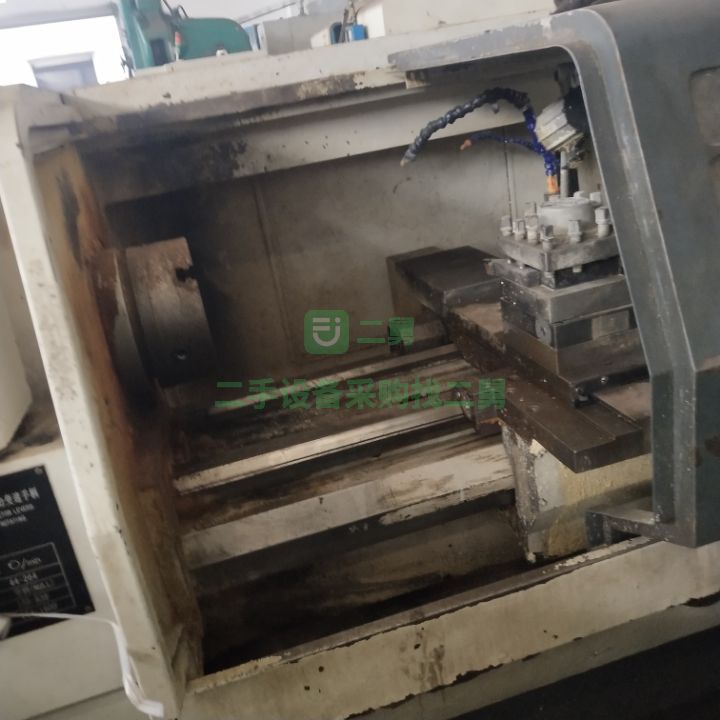 出售二手八成新的云南機床廠CK6150數控車床