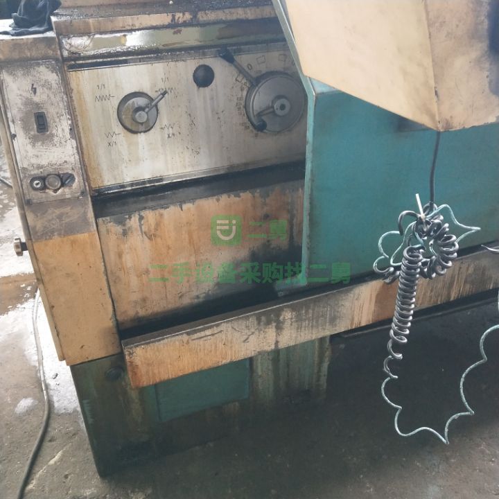出售二手八成新的沈陽61505085數(shù)控車床