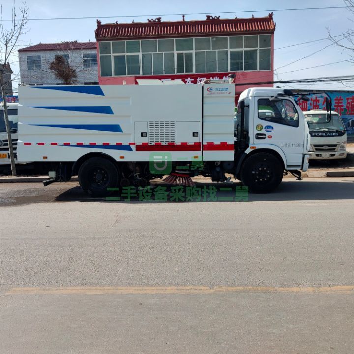 二手的九成新的東風(fēng)多利卡8方洗掃車