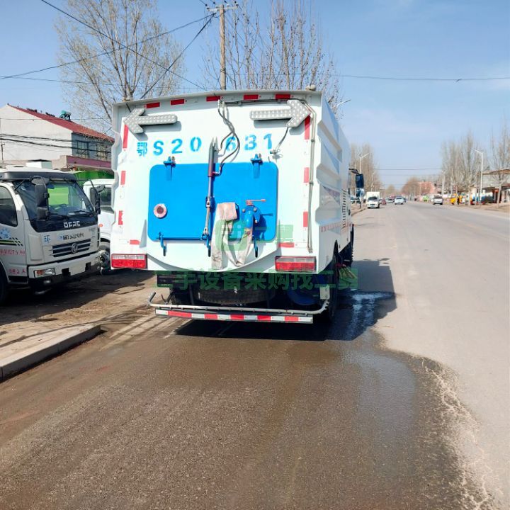 二手的九成新的東風(fēng)多利卡8方洗掃車