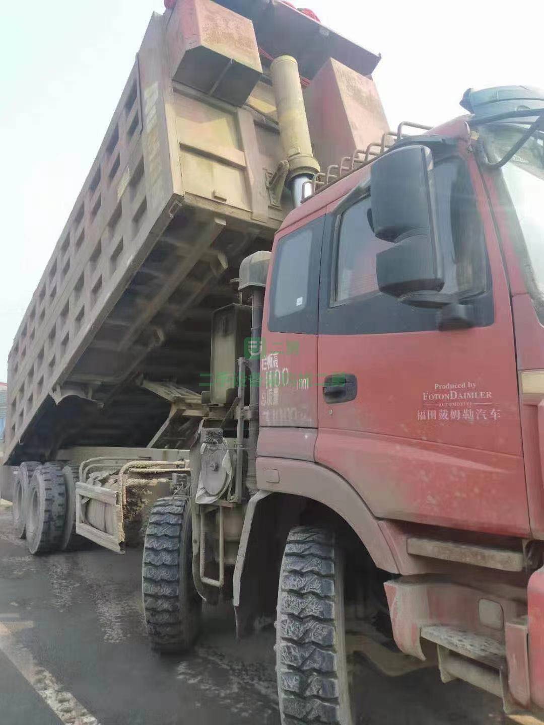 出售一臺13年11月手續齊全7.6米自卸車，全保險帶，需要好車的抓緊