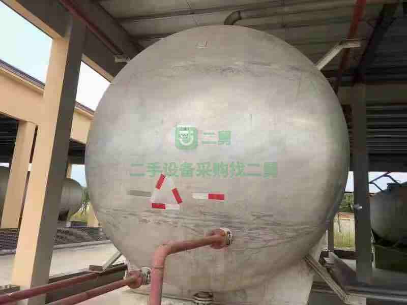 出售二手的九成新的140立方臥式不銹鋼壓力儲罐
