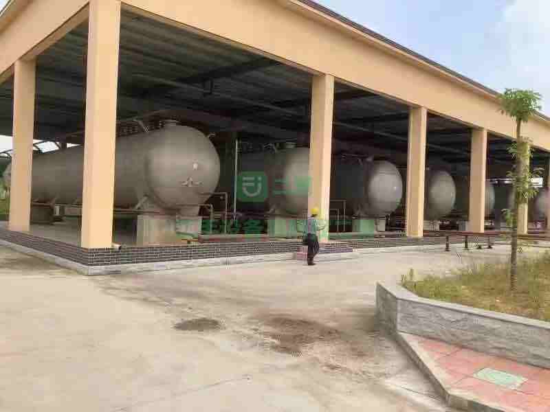 出售二手的九成新的140立方臥式不銹鋼壓力儲罐