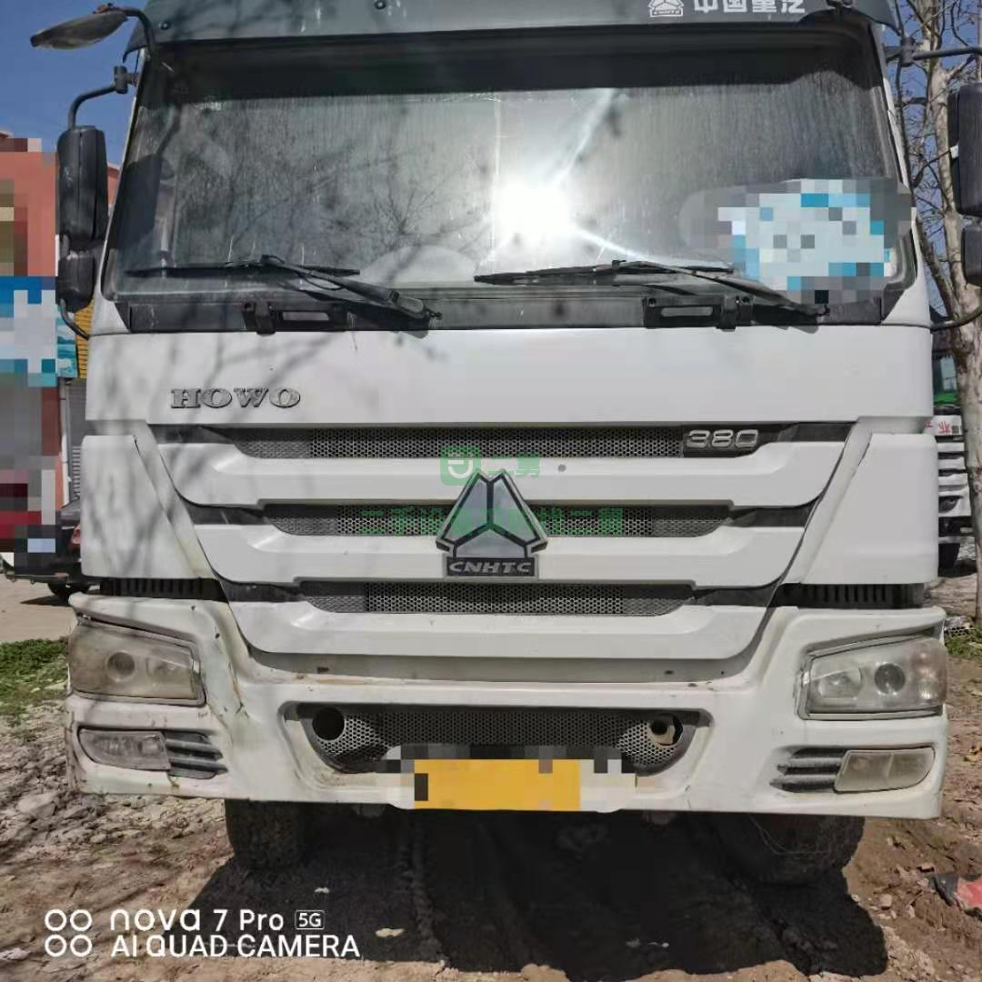 出售一臺(tái)14年4月豪沃?jǐn)嚢柢?，亞特?0方，380馬力